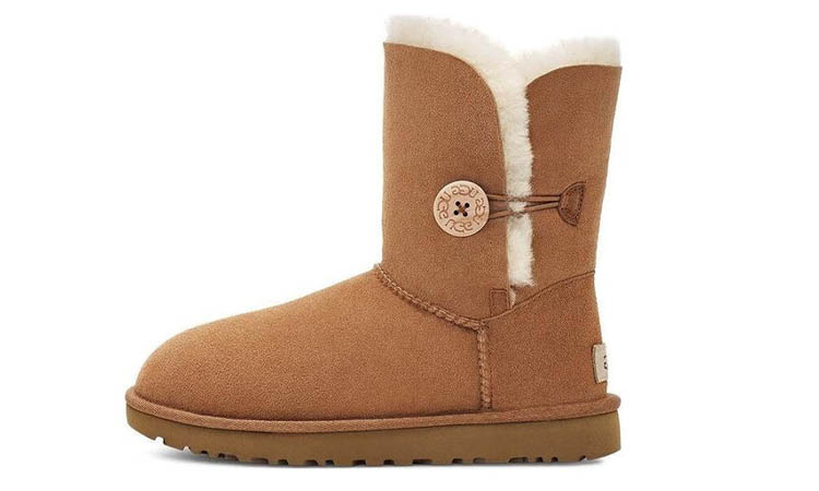 UGG Bailey Button II Chestnut (W)