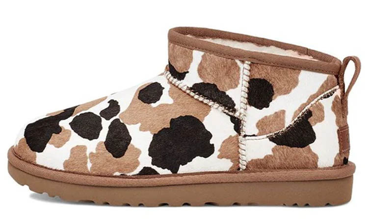 UGG Classic Ultra Mini Boot Cow Print (W)