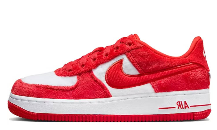 Nike Air Force 1 Low Valentine's Day Fleece (2024) (GS)