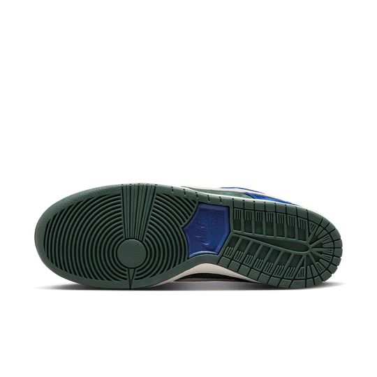 Nike SB Dunk Low