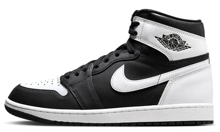 Air Jordan 1 Retro High OG Black White