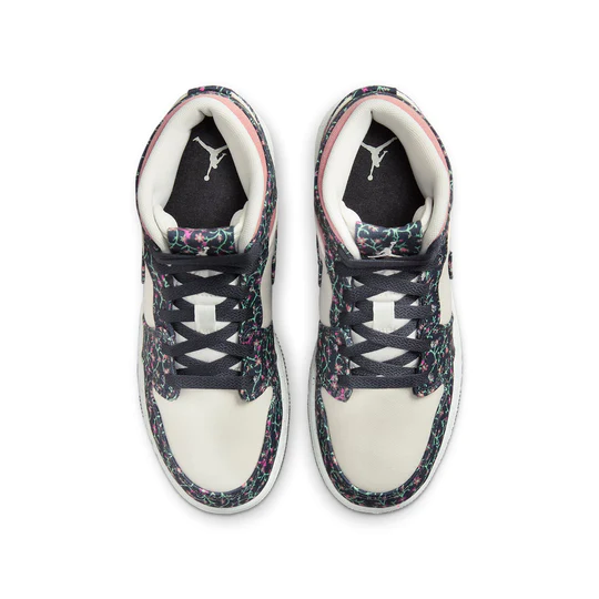 Air Jordan 1 Mid