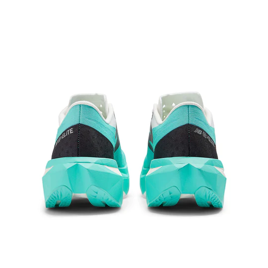 New Balance FuelCell SuperComp Elite v4