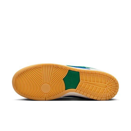 Nike SB Dunk Low