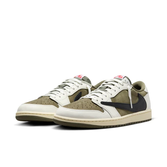 Air Jordan 1 Retro Low OG SP