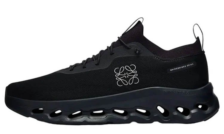 On Running Cloudtilt LOEWE All Black